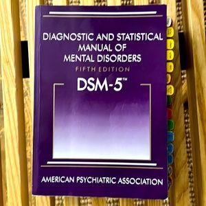 DSM-5 w/tabs